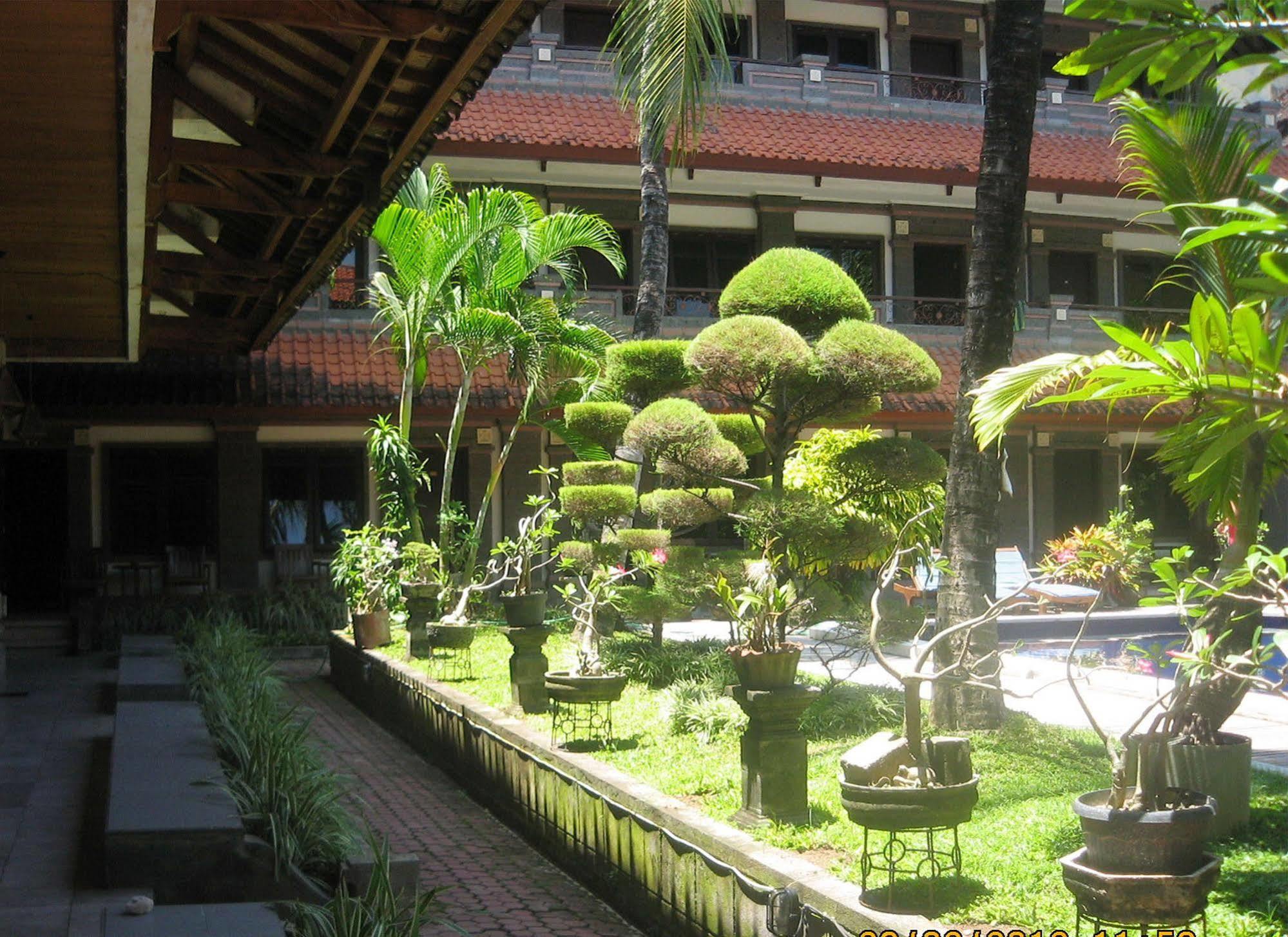 Hotel Puri Tanah Lot Kuta Lombok Zewnętrze zdjęcie