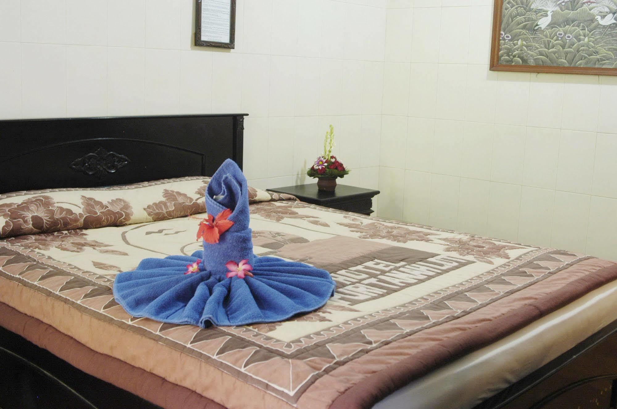 Hotel Puri Tanah Lot Kuta Lombok Zewnętrze zdjęcie