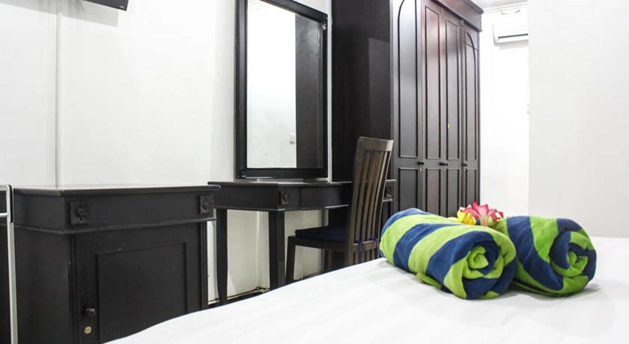 Hotel Puri Tanah Lot Kuta Lombok Zewnętrze zdjęcie