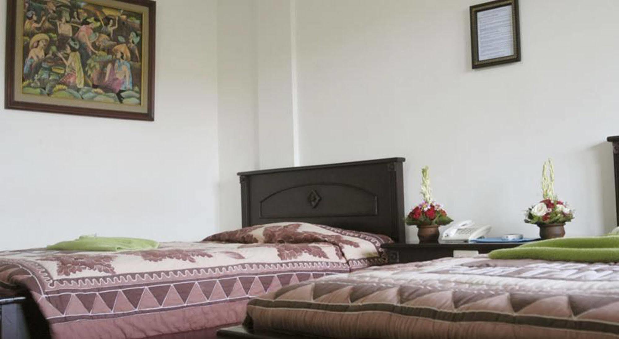 Hotel Puri Tanah Lot Kuta Lombok Zewnętrze zdjęcie